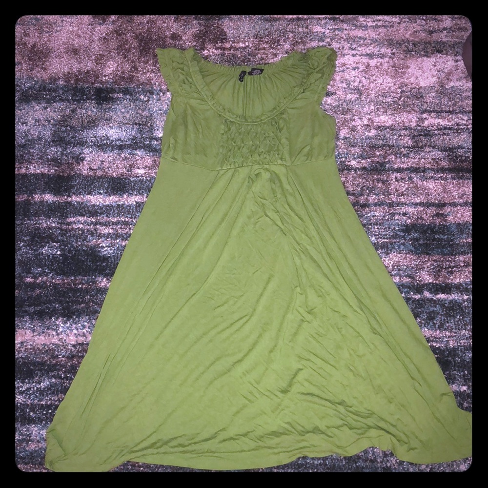 Beautiful green New Directions dress!